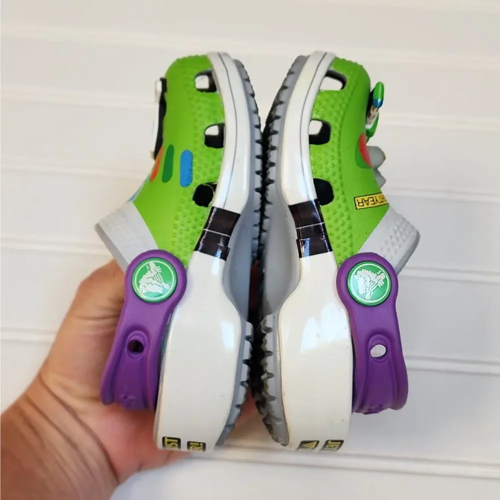 Crocs Toddler Disney Pixar Toy Story Buzz Lightyear Clogs Size 6 Green & Gray